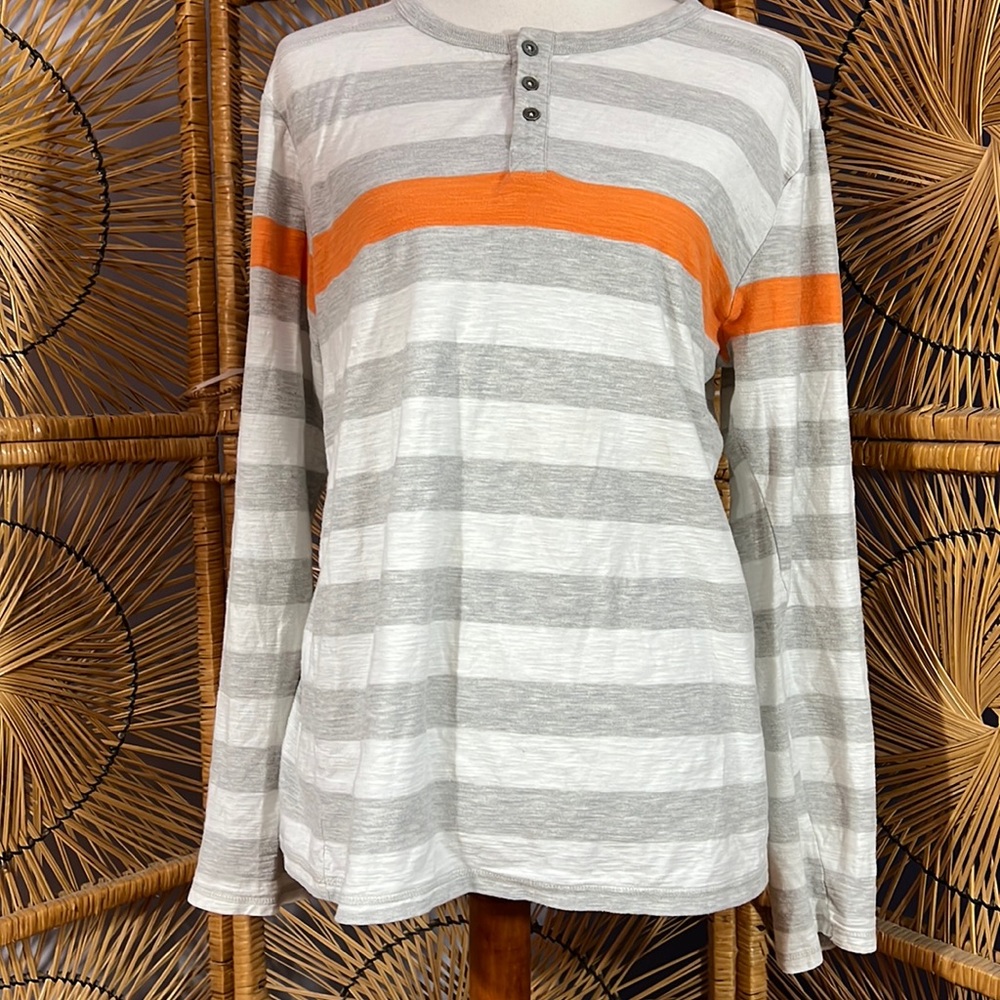 Sunday work clothes long sleeved cotton blend pullover shirt, size L